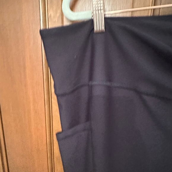 Old Navy Active Powersoft Leggings 3X NWT Black - Picture 3 of 6